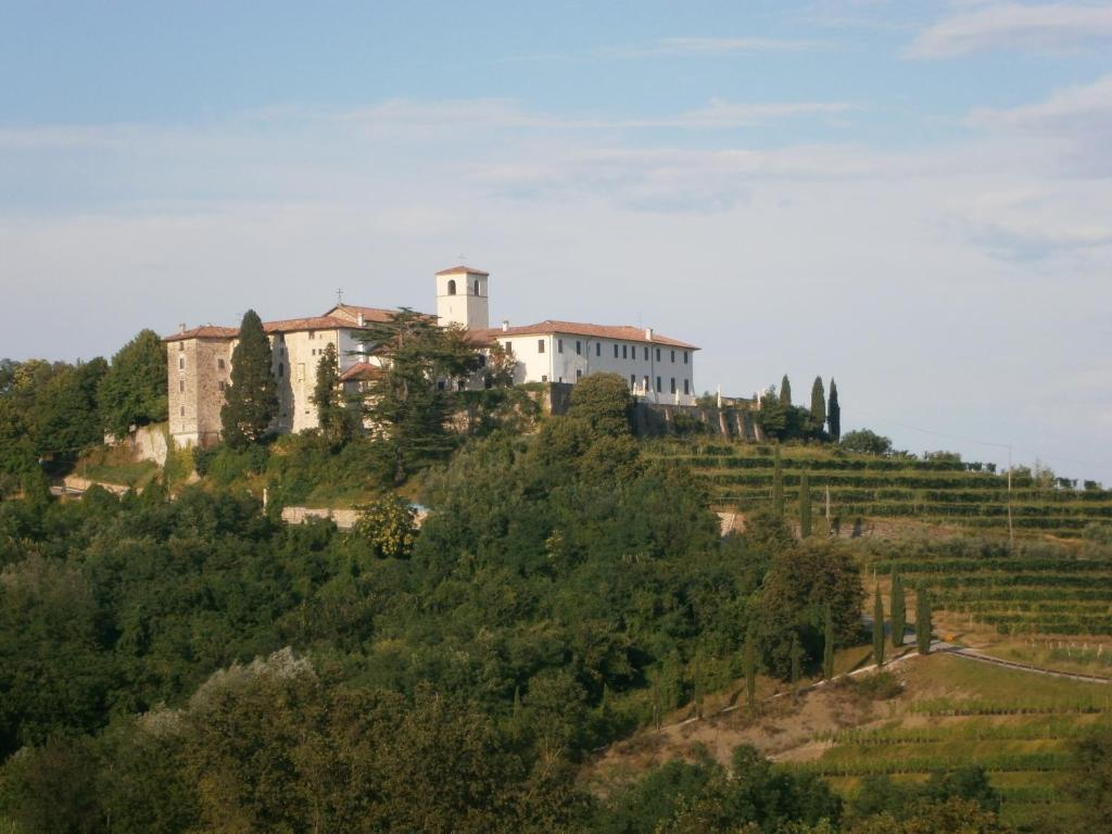 Le Badie Wine Resort Rosazzo Εξωτερικό φωτογραφία